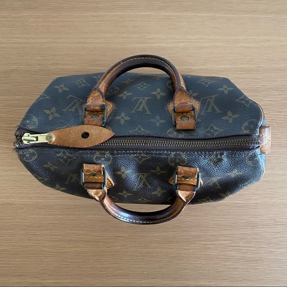 Louis Vuitton Monogram Speedy 25, 100% Authentic - Picture 13 of 15
